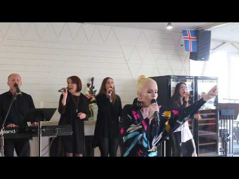 ESCKAZ in Kyiv: Svala (Iceland) - Lean On Me (at Icelandic reception)