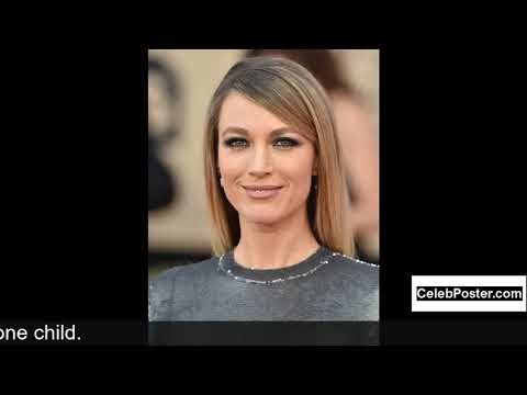 Natalie Zea biography