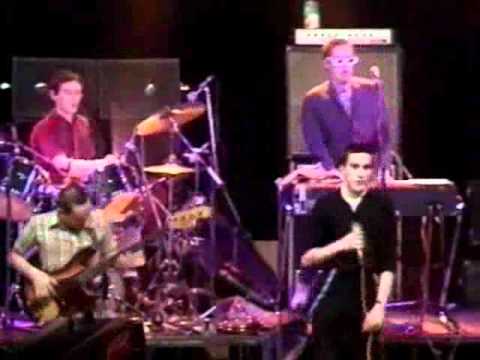Long Shot Kick De Bucket - The Specials - Live 1979