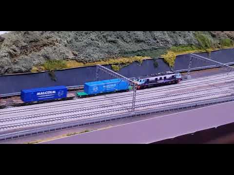 MT1 - 4M25 - DB90's - Malcolm (90024) taking the scenic route to Mossend via Chester