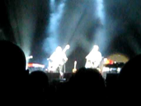 Flight of the Conchords- She's so boom!