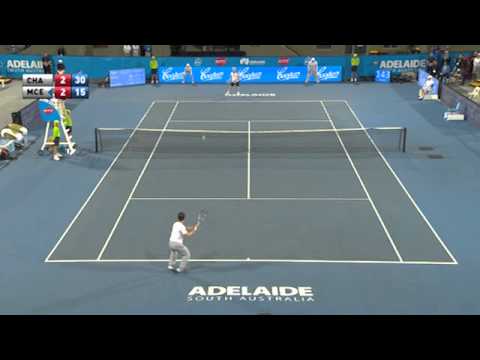 Michael Chang makes McEnroe spin - World Tennis Challenge 2015