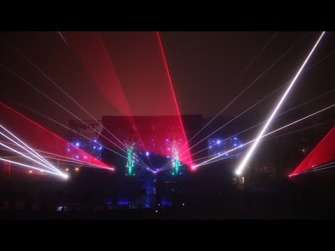 ドイツのハイパーループコンテストで優勝したカプセルが時速200マイルで亀裂