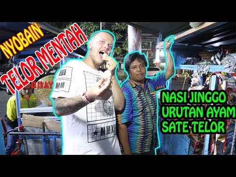 reaksi-bule-rusia-dengan-telur-setengah-mateng-di-indonesia