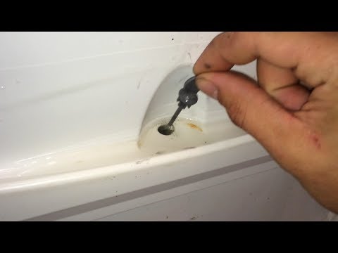 Video - ¿Qué hacer si el frigorífico pierde agua?