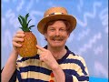 Mr Noodle And Elmo Chasing The Cheese Elmo Retrotv Throwbacktv Sesamestreet Throwbacktvmovies