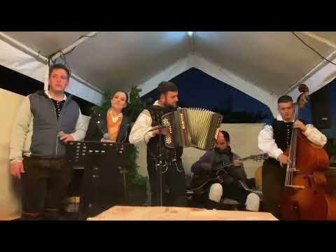 Ansambel Jureta Zajca - Morska pravljica (Ansambel Petra Finka)