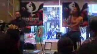 Alice Smith - Gary&#39;s Song @ Virgin Megastore in SF
