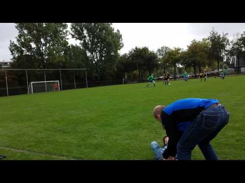 Blauw geel 5 - redichem 2 uitslag: 1-1      4