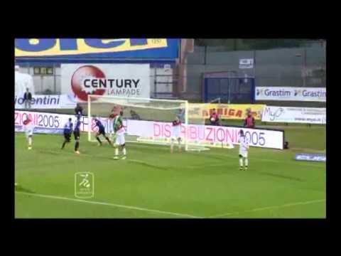 CALCIO: LATINA - CROTONE  del 14-12-2013