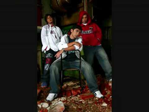 Huga Flame - Siamo tornati