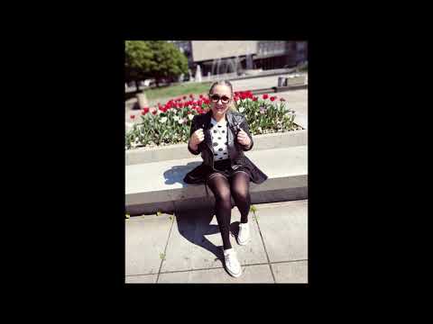 Martina Balogová - Proto dám vodu svým květinám (Official)