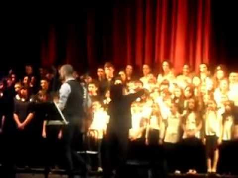 Zamba para olvidar~Abel Pintos junto al Coro del Instituto Gonzalez Pecotche~ 28/09/11