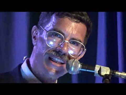 Lorenzo Kruger - Una carezza in un pugno