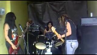 Sombras cover girlschool furniture fire