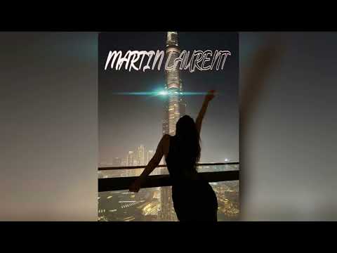 Martin Laurent 2025 X Csak Százan mentek át rajtad 