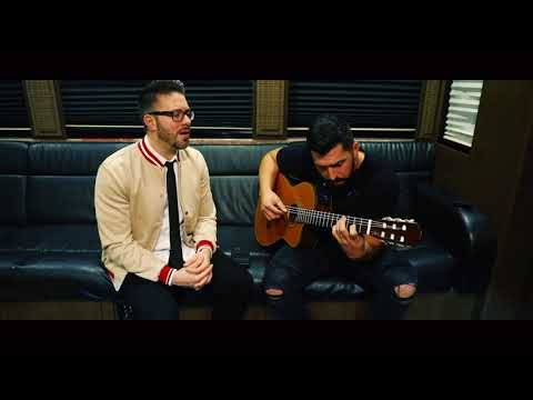 Danny Gokey - Jesus Loves Me/Cristo Me Ama’  (Acoustic Version in English and Spanish)