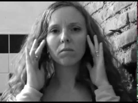 Julie Castel-Jordy (2016) by Gérard Courant - Cinématon #2954