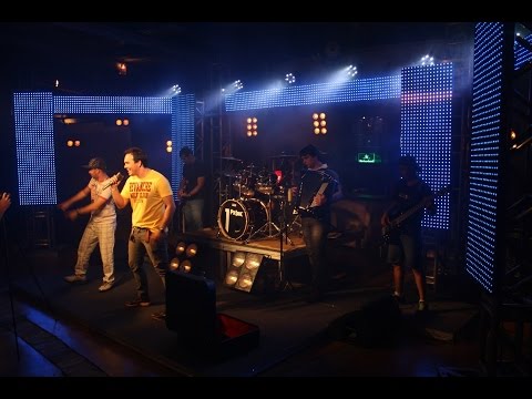 Ela é Safada e Ele é Boi - Ewerton Polisel (Part. MC Leandrinho)  CLIPE OFICIAL