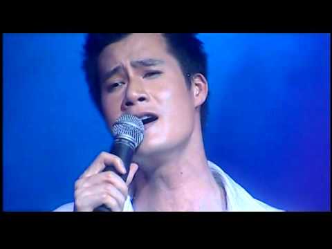 Thể hiện bởi Quang Dũng