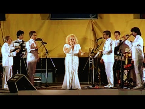 El Telegrama - Estela Raval Con 5 Latinos