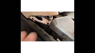 Cadillac xt5 ac compressor/ac blower not working!no DTC.supply voltage and ground all ok and  no dtc