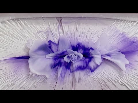 Resin Trinket Tray Trial! Kim’s Bloom+Lace effect @Marie-LouiseArt  #resinart #resinflowers