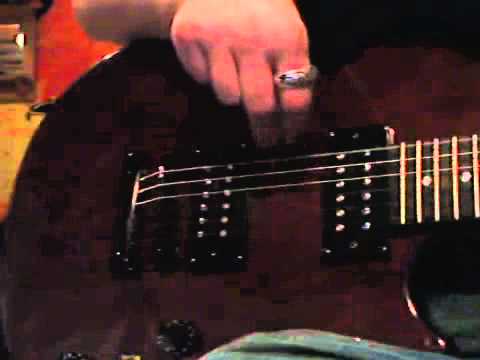 1000+ bpm (single note) double finger sweep on guitar