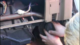 GMT400 (GM 88-98 Trucks) Blower Motor Replacement!