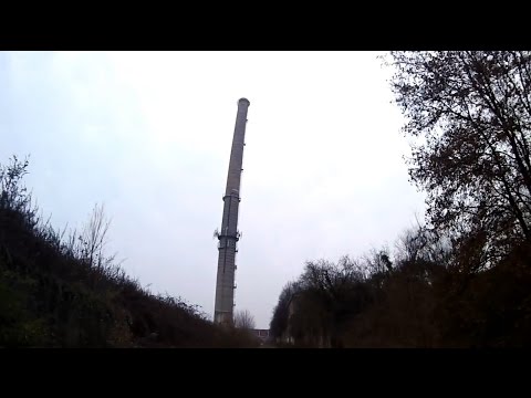 Insane chimney climb in Milan, Italy(Ex SNIA, 100+ mts)
