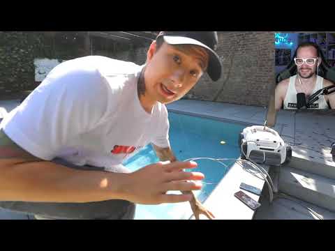 Broady REAGIERT auf JU bekommt High-Class POOL ROBOTER (jung, brutal, gutaussehend)💥 Broady Reaction