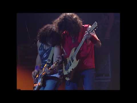 Video thumbnail for Quemando tus recuerdos (Directo 2002)