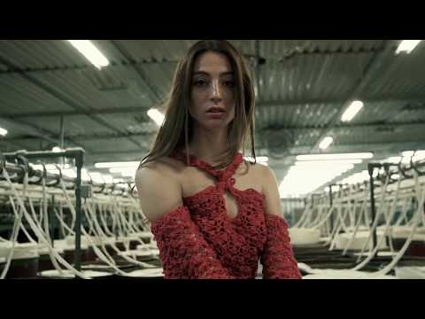 Helen Rödel Para Círculo S/A - Fashion Film 80 Anos