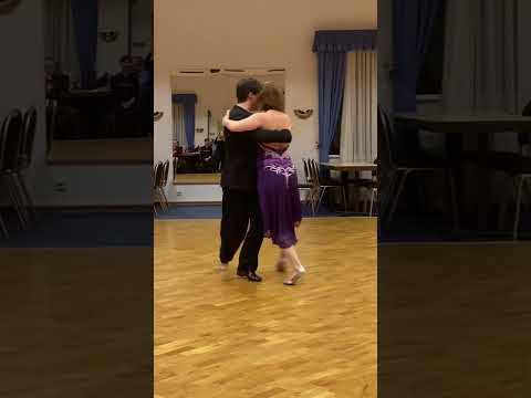 Bailando Tango Con Tiempo