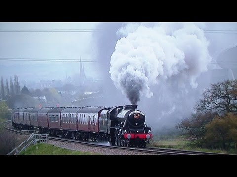 45690 Leander Charges Up Battlefield Bank - The Salopian Express - 2016