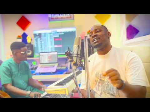 Ki I koni (Cover) by luwaseun.                                                    Produced by PPaino