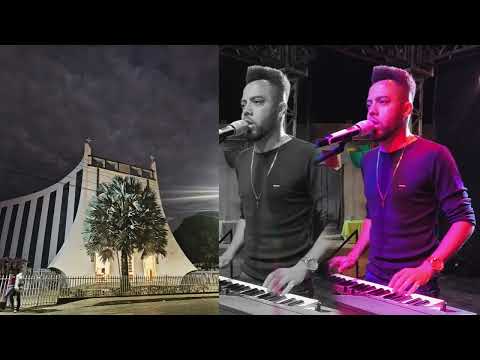 ANDERSON OLIVER SAGRADA FAMÍLIA 2025