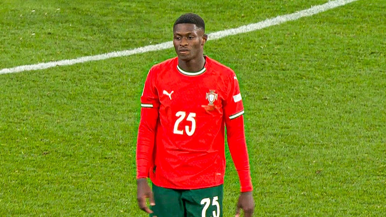 Nuno Mendes is THE BEST LB in the WORLD