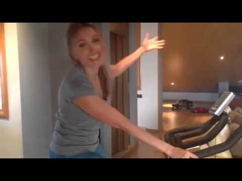 Maki - Saludo Joaquín Hurtado/Marta Agüera, Calaíta y Rubén Martín (Muero de amor)