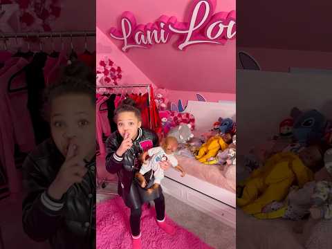 Nova stole ​⁠@LANlLOVETV stuff  #foryou #fyp #nova #lanilove #funny