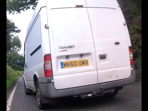MK60 UMX - Very dangerous close pass round a blind corner with oncoming traffic