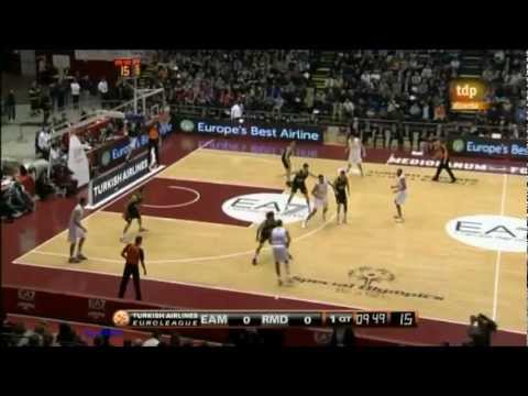 Rudy Fernandez crazy impossible shot (Armani Jeans Milan vs Real Madrid) 12/01/2011 Euroleague HD