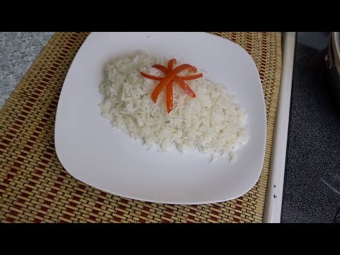 COMO HACER ARROZ BLANCO ESPONJOSO FACIL Y SENCILLO / HOW TO MAKE WHITE RICE EASY.