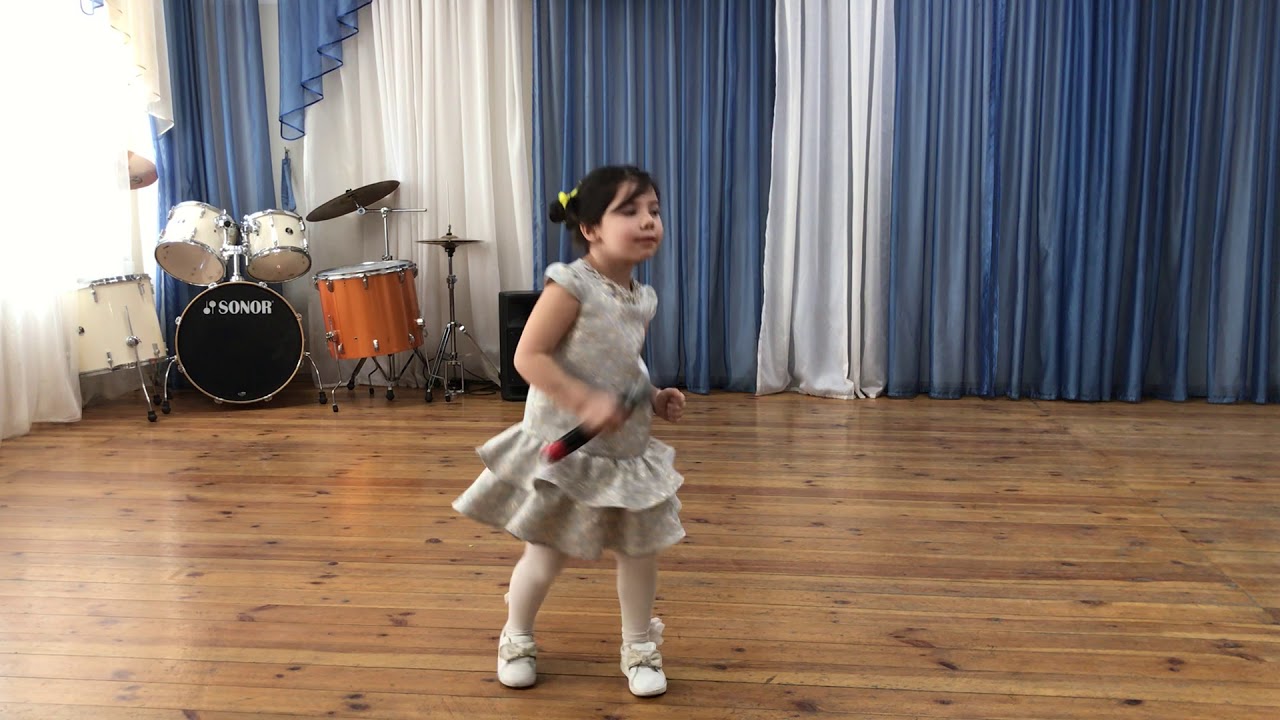 83. Хачерян Эльза - Про следы