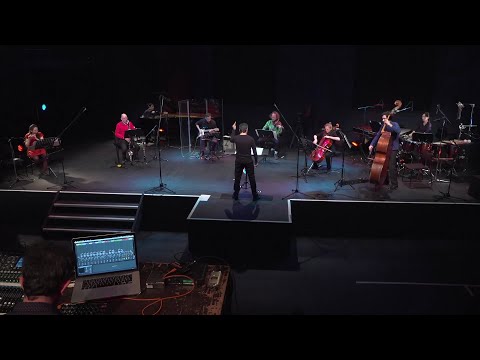 Andreas Paparousos:  8 • 3