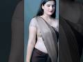 Hot Desi Bhabhi Saree Navel Kiss