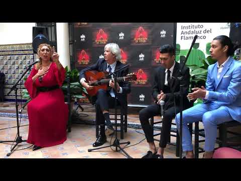 Esperanza Fernández por tangos.  de la presentación de su nuevo disco SE PROHIBE EL CANTE