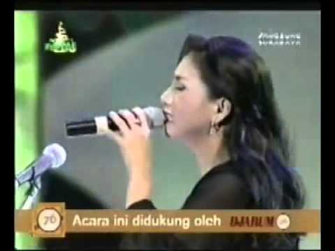 Siti KDI  _ Derita Diatas Derita - Cipt. Rhoma Irama  Live Soneta Group