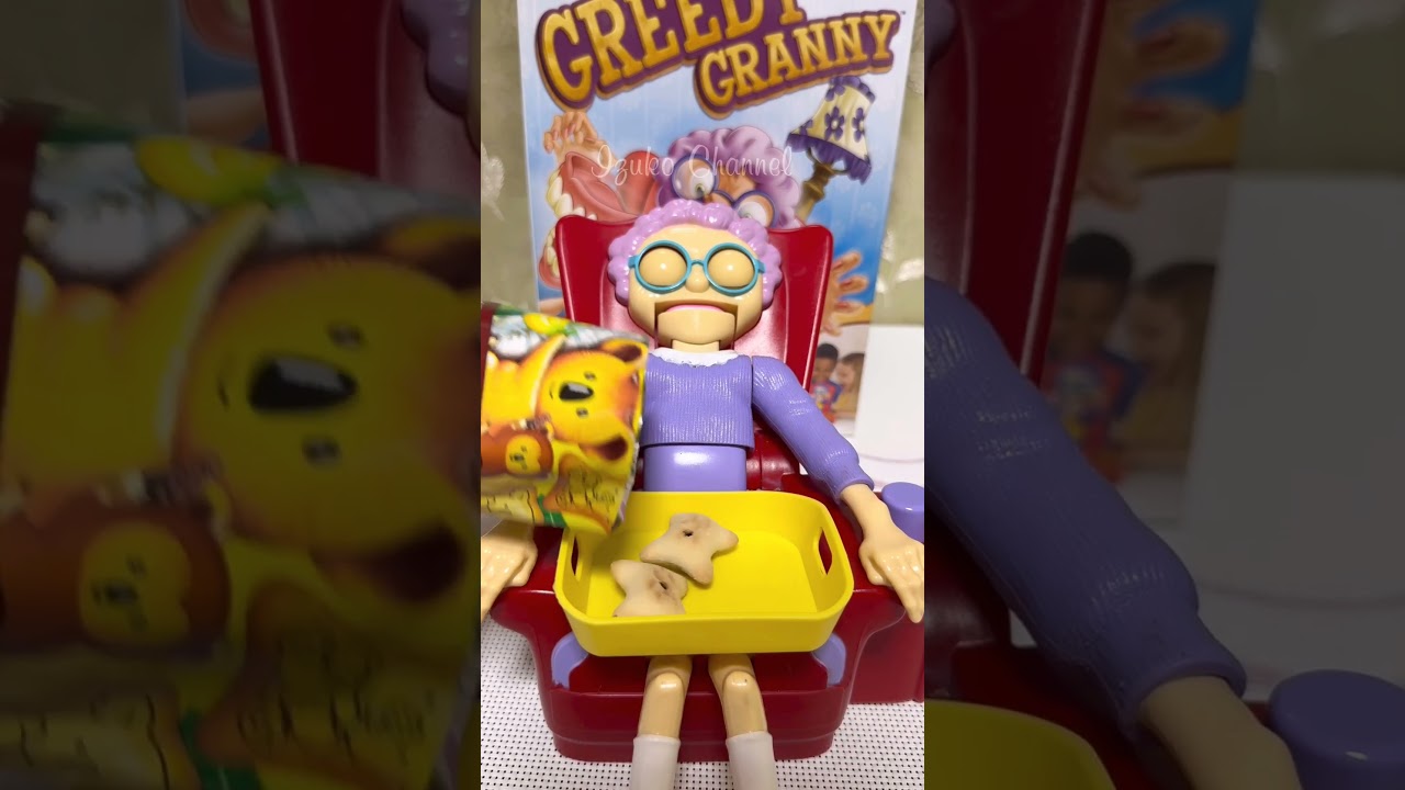 choco for granny🍌🍫 #shorts #greedygrannygoliath #chocolate  #asmrsounds #trending #toy