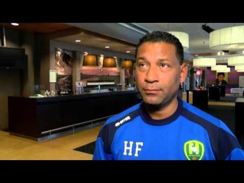 ADO-trainer Henk Fraser over Willem II - ADO Den Haag